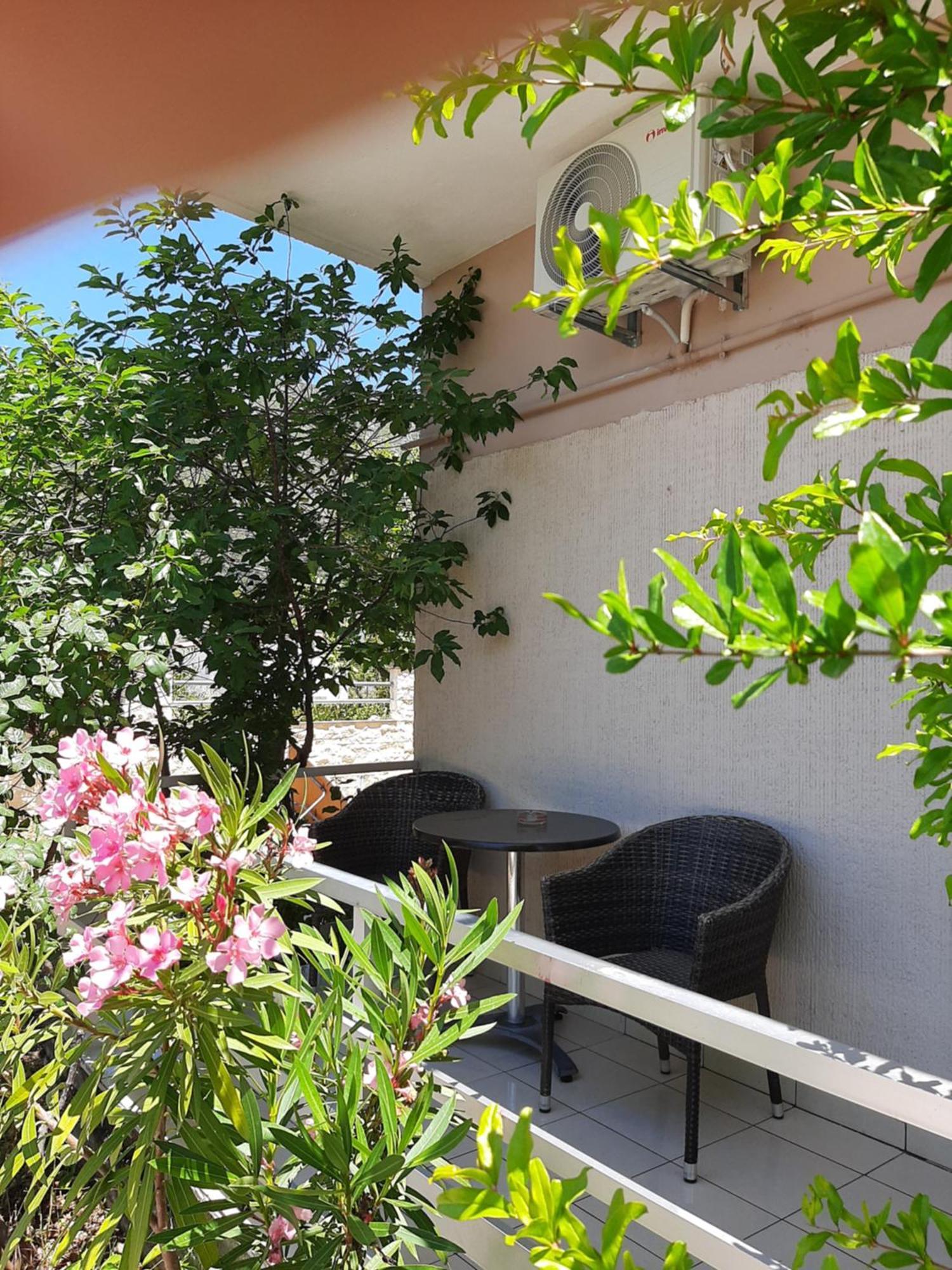 Studios Mona Agios Georgios  Exteriör bild